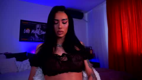 Kim online show from March 5, 10:44 am