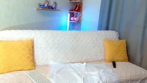 Kim online show from March 4, 8:05 pm