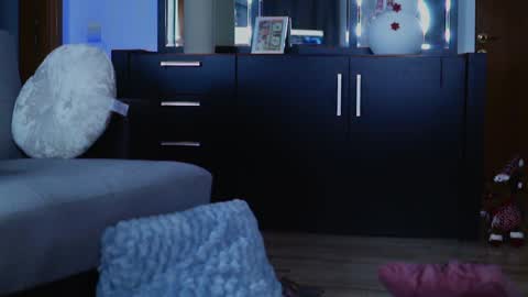 KimSkye online show from December 29, 12:52 am