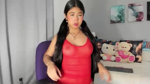 Snapshot of kimtayloor chatting on November 13, 8:08 pm Kim online show from November 13, 8:08 pm