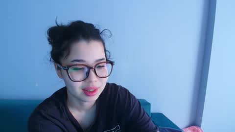 Snapshot of kimy_jina chatting on May 25, 3:12 am Kimi online show from May 25, 3:12 am