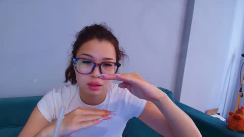 Snapshot of kimy_jina chatting on July 18, 3:22 am Kimi online show from July 18, 3:22 am