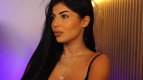 Snapshot of kimybroox chatting on September 18, 9:17 pm Andreea online show from September 18, 9:17 pm