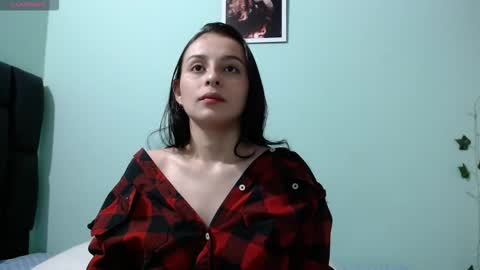 Snapshot of kimzu2830 chatting on October 2, 1:12 am Kim and Zuka online show from October 2, 1:12 am