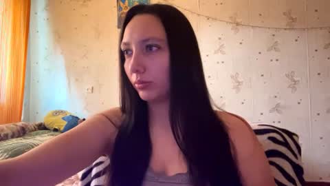 Snapshot of kinacolton chatting on June 17, 1:30 am Jenny online show from June 17, 1:30 am