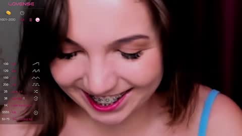 Hazel online show from February 10, 11:15 am