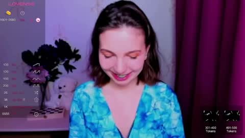 Hazel online show from April 28, 9:42 pm