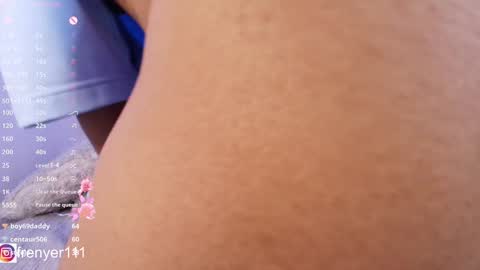 Snapshot of king_azahell chatting on January 5, 6:02 am king help me reach 100 likes online show from January 5, 6:02 am