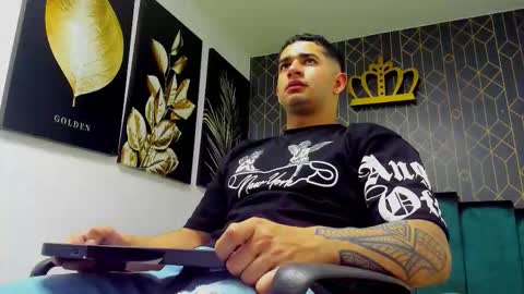 Angel Falconer online show from September 14, 8:13 am