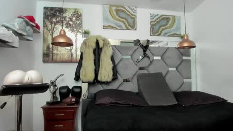 HOT MEN BLACK online show from January 23, 6:56 pm