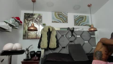 HOT MEN BLACK online show from January 26, 12:58 am