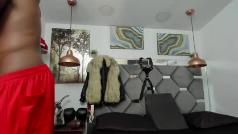 HOT MEN BLACK online show from January 31, 12:51 pm