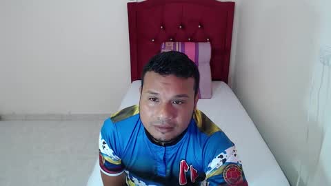 Snapshot of king_leo3 chatting on January 9, 12:41 pm King LEO online show from January 9, 12:41 pm