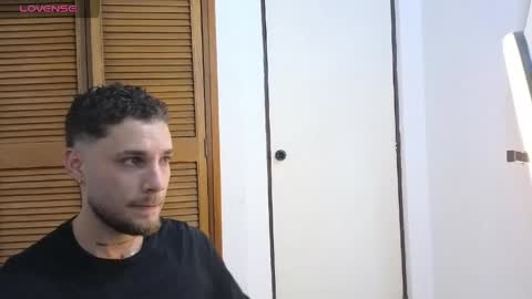 Snapshot of king_meruem chatting on June 2, 7:38 pm king_meruem online show from June 2, 7:38 pm