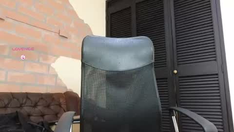 Snapshot of king_meruem chatting on June 21, 8:22 pm king_meruem online show from June 21, 8:22 pm