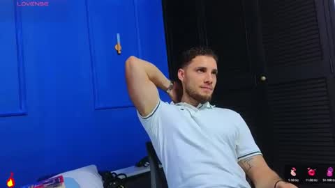 Snapshot of king_meruem chatting on June 25, 7:51 pm king_meruem online show from June 25, 7:51 pm