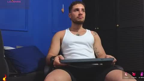 Snapshot of king_meruem chatting on July 6, 7:27 pm king_meruem online show from July 6, 7:27 pm