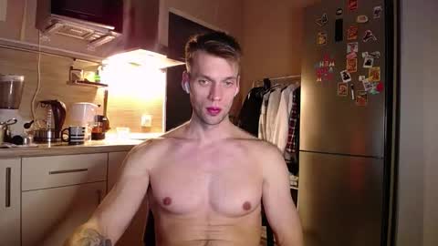 Snapshot of king_pong chatting on November 9, 11:47 pm king_pong online show from November 9, 11:47 pm