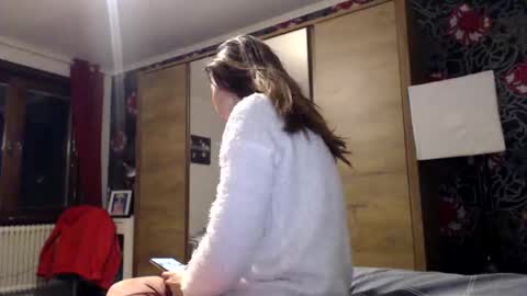 Snapshot of kingandprincess chatting on April 15, 9:04 pm sexysexyhotwetpinkredpussy online show from April 15, 9:04 pm