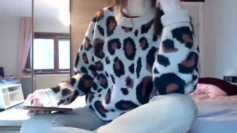 Snapshot of kingandprincess chatting on April 29, 6:03 pm sexysexyhotwetpinkredpussy online show from April 29, 6:03 pm