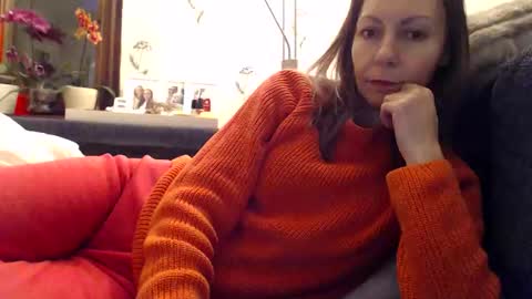 Snapshot of kingandprincess chatting on May 5, 9:23 pm sexysexyhotwetpinkredpussy online show from May 5, 9:23 pm