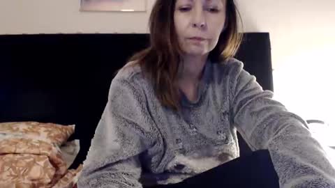 Snapshot of kingandprincess chatting on May 19, 8:59 pm sexysexyhotwetpinkredpussy online show from May 19, 8:59 pm