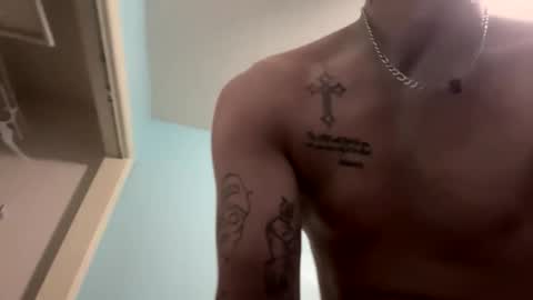 kingboy4567252861 online show from May 11, 7:03 am