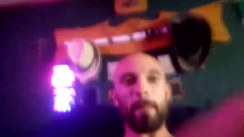 kingdaddysayless online show from September 10, 7:08 am