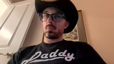 kingdaddysayless online show from June 17, 6:20 pm