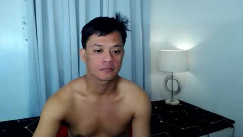 Snapshot of kingdomcum96 chatting on March 14, 2:39 am kingdomcum96 online show from March 14, 2:39 am