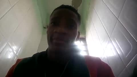 Snapshot of kingemizzy chatting on July 14, 7:02 am kingemizzy online show from July 14, 7:02 am
