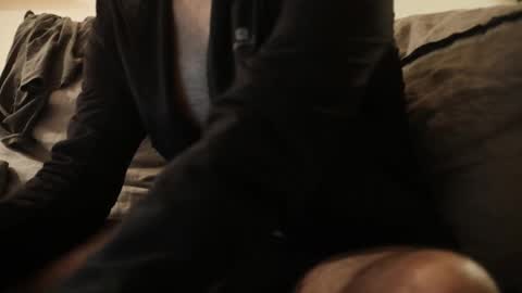 kingindisguise69 online show from January 11, 2:27 am