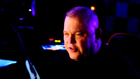 King James VIII online show from February 22, 5:02 am