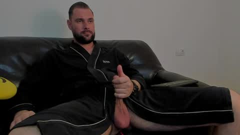 The King online show from April 30, 10:32 am