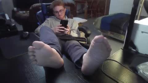 Snapshot of kingoffootfetish chatting on January 11, 8:33 am Master King Tommy online show from January 11, 8:33 am