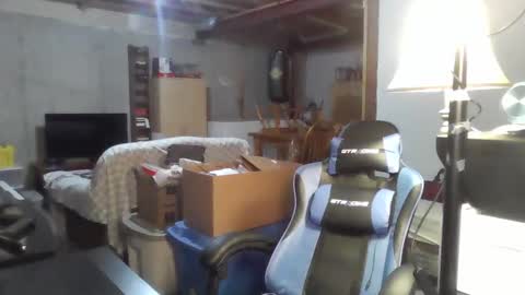 Snapshot of kingoffootfetish chatting on January 25, 5:40 am Master King Tommy online show from January 25, 5:40 am