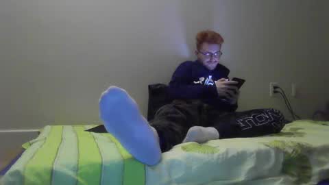 Snapshot of kingoffootfetish chatting on February 11, 11:22 pm Master King Tommy online show from February 11, 11:22 pm