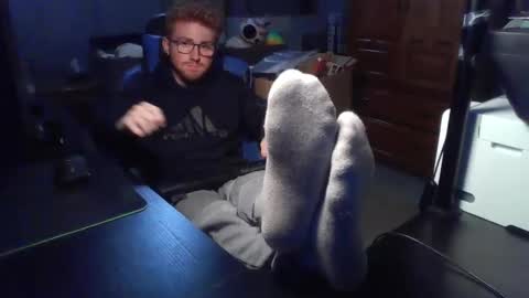 Snapshot of kingoffootfetish chatting on October 2, 9:38 am Master King Tommy online show from October 2, 9:38 am