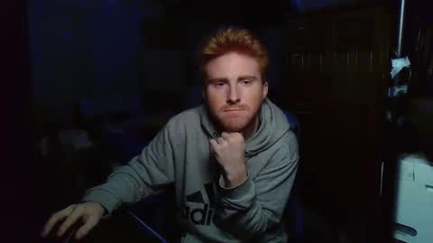 Snapshot of kingoffootfetish chatting on December 18, 6:30 am Master King Tommy online show from December 18, 6:30 am