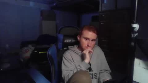 Snapshot of kingoffootfetish chatting on February 11, 8:08 am Master King Tommy online show from February 11, 8:08 am