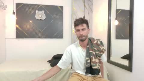KING  online show from July 10, 3:11 am