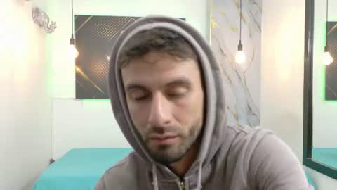KING  online show from July 12, 3:52 am
