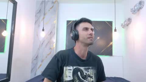 KING  online show from July 19, 3:21 am