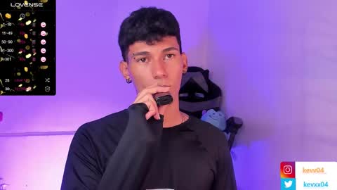 Snapshot of kingparker1 chatting on September 11, 8:31 pm A L E X online show from September 11, 8:31 pm