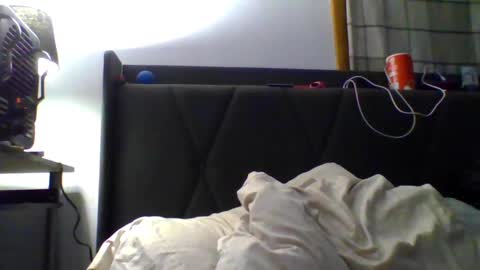 Snapshot of kingrocc chatting on October 17, 5:54 am king chocolate and im always looking for friends to come thru online show from October 17, 5:54 am