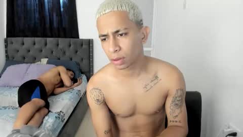 DOMINANT ALPHA KINGS online show from November 25, 7:58 pm