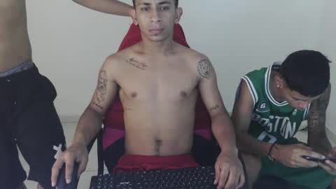 DOMINANT ALPHA KINGS online show from May 5, 8:28 pm