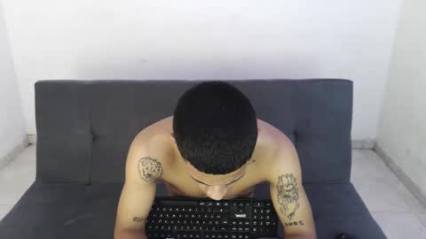 DOMINANT ALPHA KINGS online show from June 6, 4:23 pm