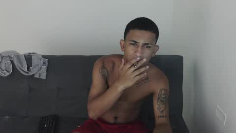 DOMINANT ALPHA KINGS online show from June 18, 10:14 pm