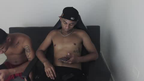 DOMINANT ALPHA KINGS online show from June 20, 2:25 am